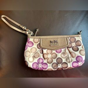 Coach wristlet purse